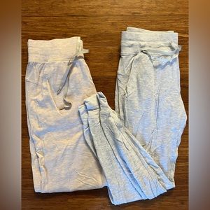 LULULEMON JOGGERS GREY AND PINK SIZE 4 (SINGLE AVAIL)